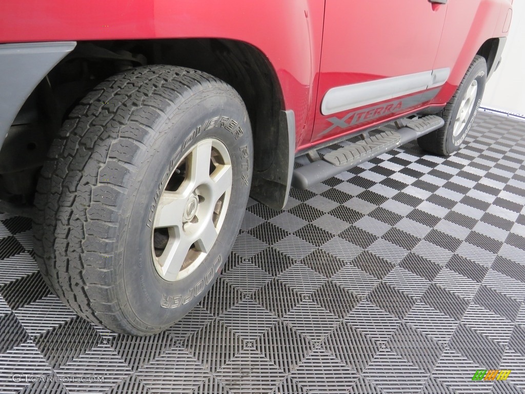 2006 Xterra S 4x4 - Silver Lightning Metallic / Desert/Graphite photo #8