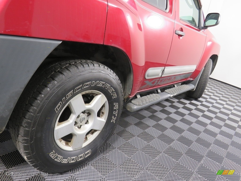 2006 Xterra S 4x4 - Silver Lightning Metallic / Desert/Graphite photo #15