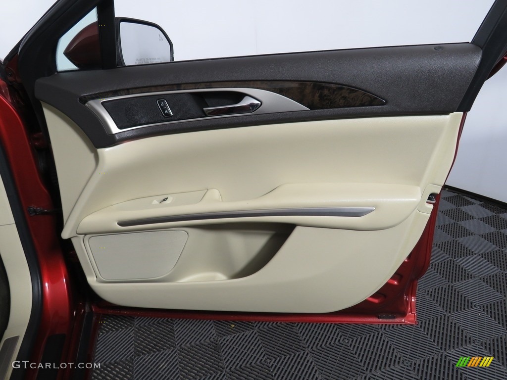 2014 Lincoln MKZ AWD Light Dune Door Panel Photo #138917030
