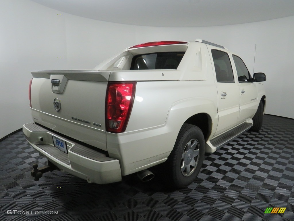 2004 Escalade EXT AWD - White Diamond / Shale photo #14