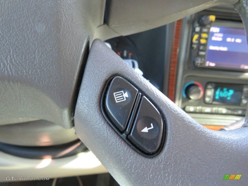 2004 Escalade EXT AWD - White Diamond / Shale photo #24
