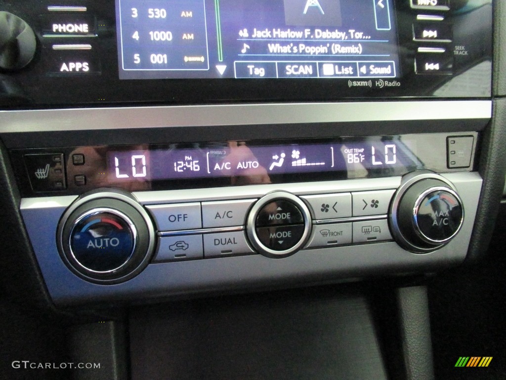 2015 Subaru Legacy 2.5i Premium Controls Photo #138924587