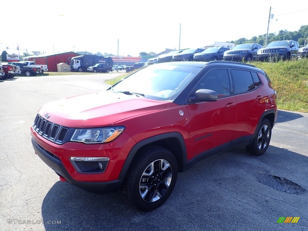 2017 Compass Trailhawk 4x4 - Redline 2 Coat Pearl / Black/Ruby Red photo #1