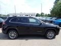 Diamond Black Crystal Pearl - Cherokee Latitude Plus 4x4 Photo No. 4