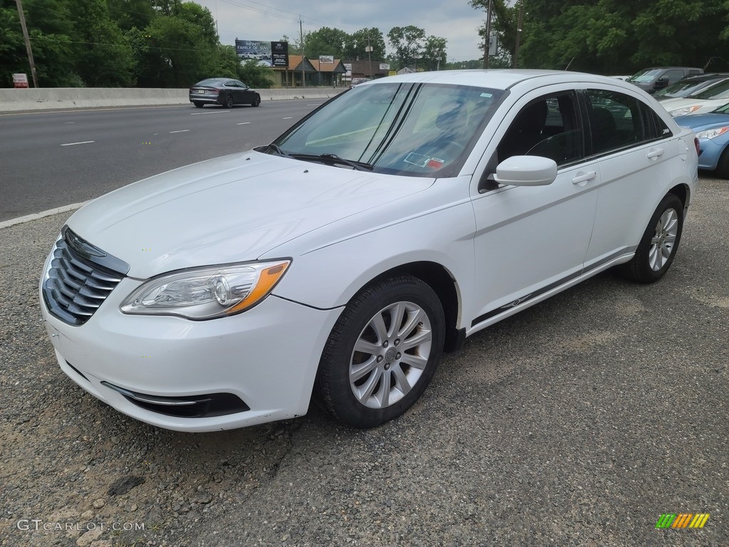 2011 Chrysler 200 Touring Exterior Photos