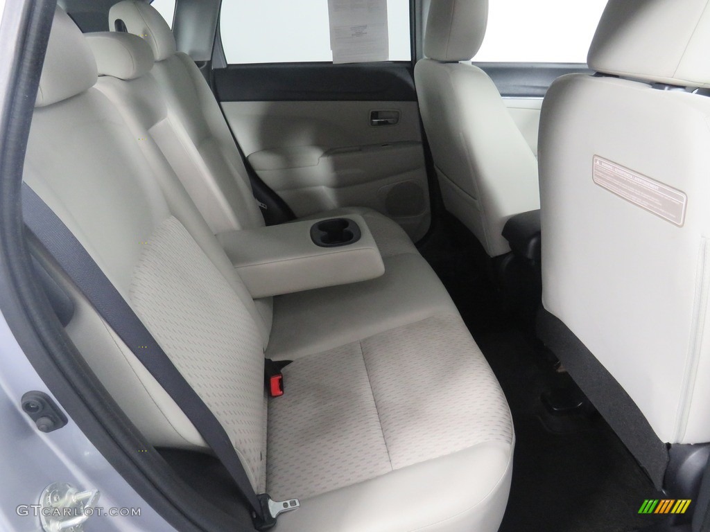 2017 Mitsubishi Outlander Sport ES AWC Rear Seat Photo #138936242