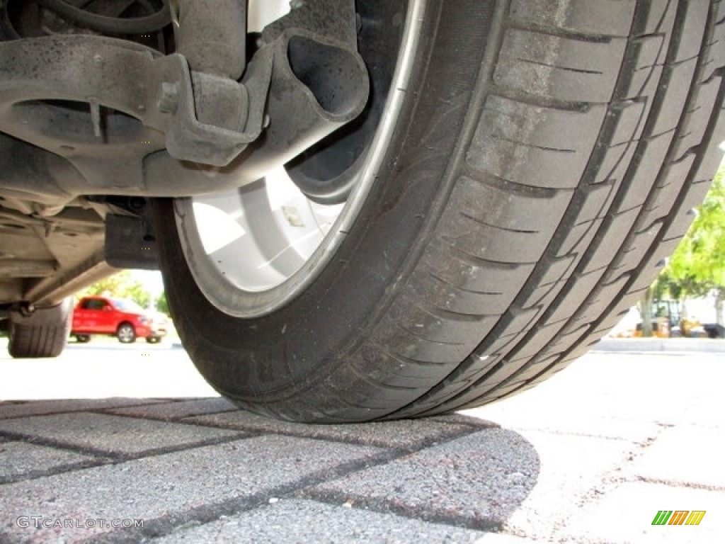 2013 Spark LT - Silver Ice / Dark Pewter/Silver photo #57