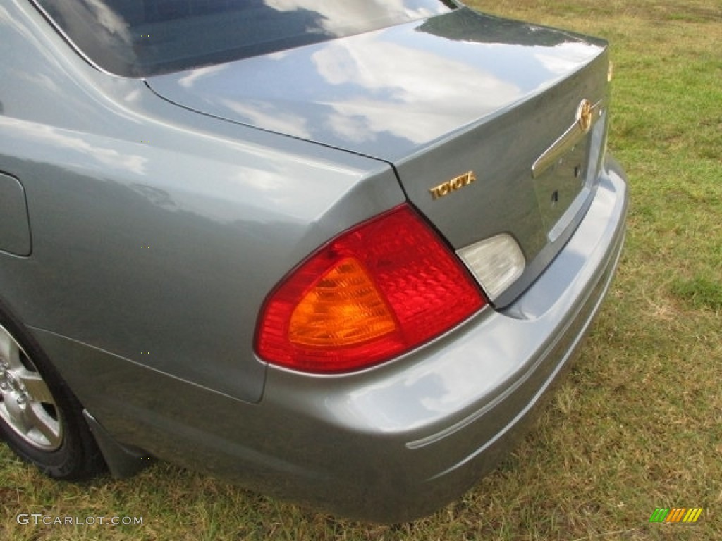2001 Avalon XL - Silver Spruce Metallic / Ivory photo #17