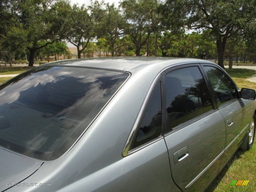 2001 Avalon XL - Silver Spruce Metallic / Ivory photo #40