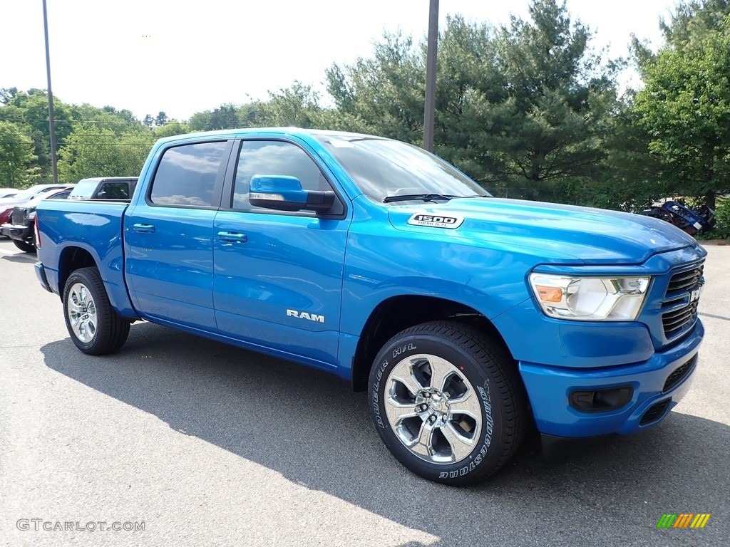 2020 1500 Big Horn Crew Cab 4x4 - Hydro Blue Pearl / Black photo #3