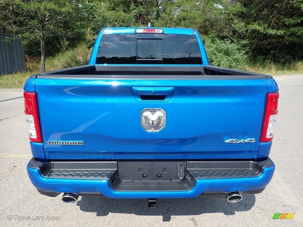 2020 1500 Big Horn Crew Cab 4x4 - Hydro Blue Pearl / Black photo #6