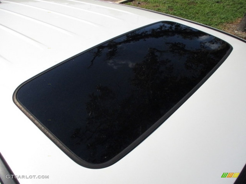 2009 MDX  - Aspen White Pearl / Parchment photo #38