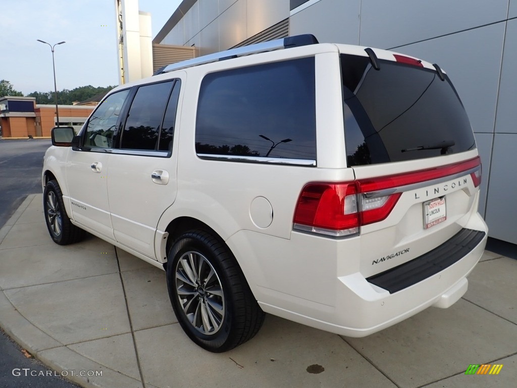 2017 Navigator Select 4x4 - White Platinum / Medium Light Stone photo #3