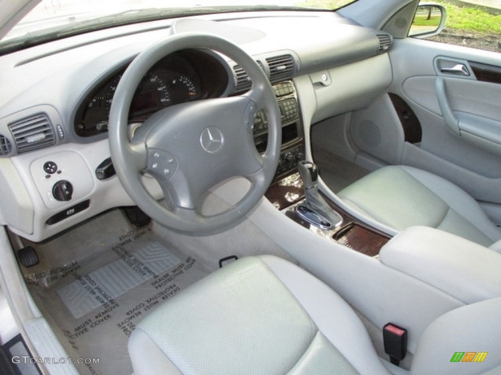 2003 Mercedes-Benz C 240 4Matic Wagon Front Seat Photo #138942581