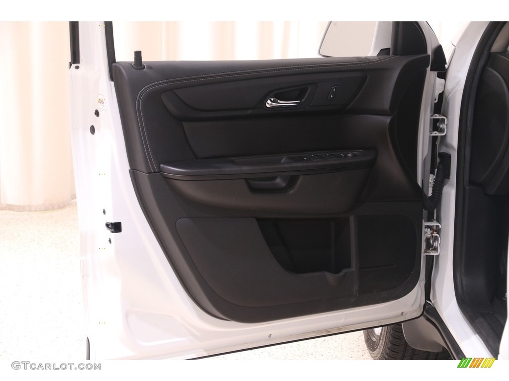 2017 Traverse LT - Summit White / Ebony photo #4