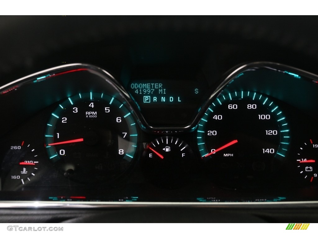 2017 Traverse LT - Summit White / Ebony photo #8