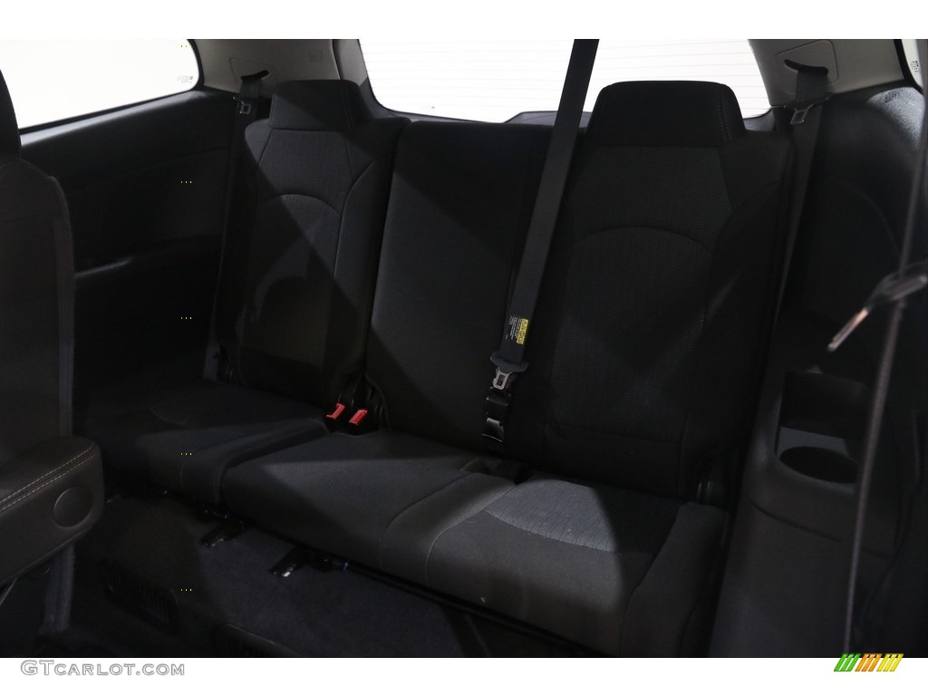 2017 Traverse LT - Summit White / Ebony photo #17