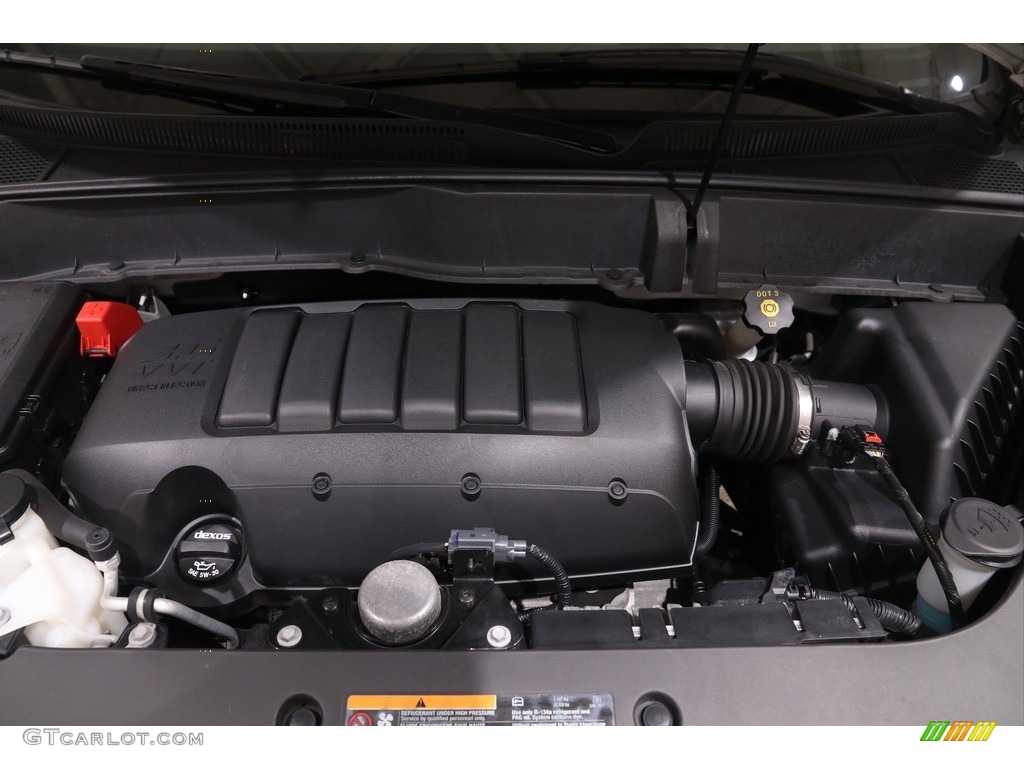 2017 Traverse LT - Summit White / Ebony photo #19