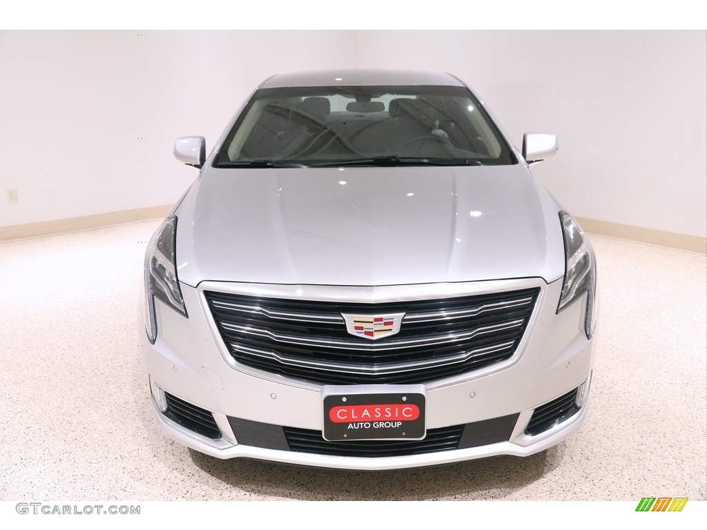 2019 XTS Luxury - Radiant Silver Metallic / Jet Black photo #2