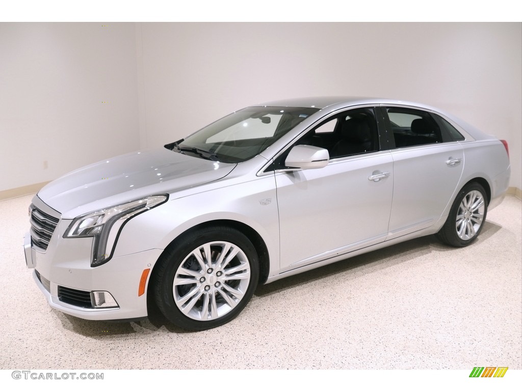 2019 XTS Luxury - Radiant Silver Metallic / Jet Black photo #3
