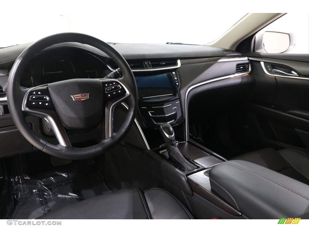 2019 XTS Luxury - Radiant Silver Metallic / Jet Black photo #7