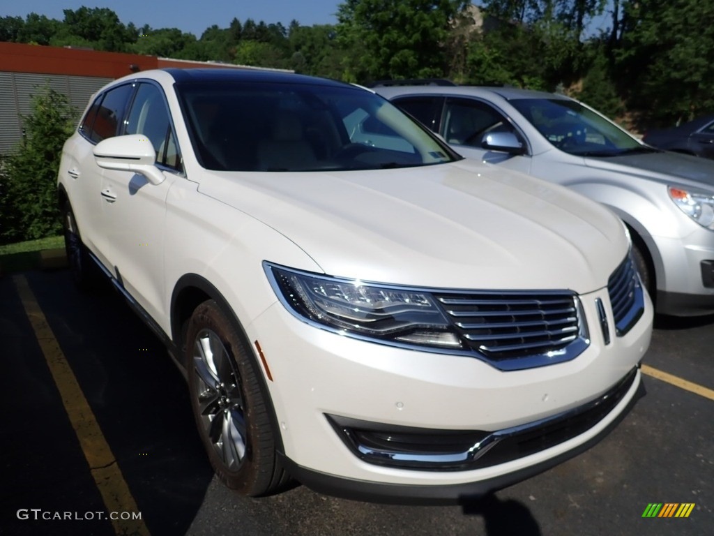 White Platinum 2016 Lincoln MKX Reserve AWD Exterior Photo #138945650
