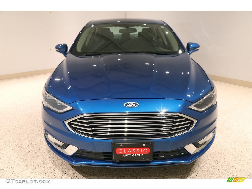 2017 Fusion SE - Lightning Blue / Ebony photo #2