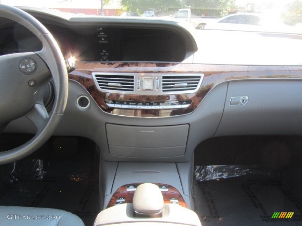 2008 S 550 Sedan - Flint Grey Metallic / Grey/Dark Grey photo #15
