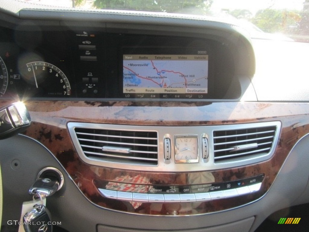 2008 S 550 Sedan - Flint Grey Metallic / Grey/Dark Grey photo #16