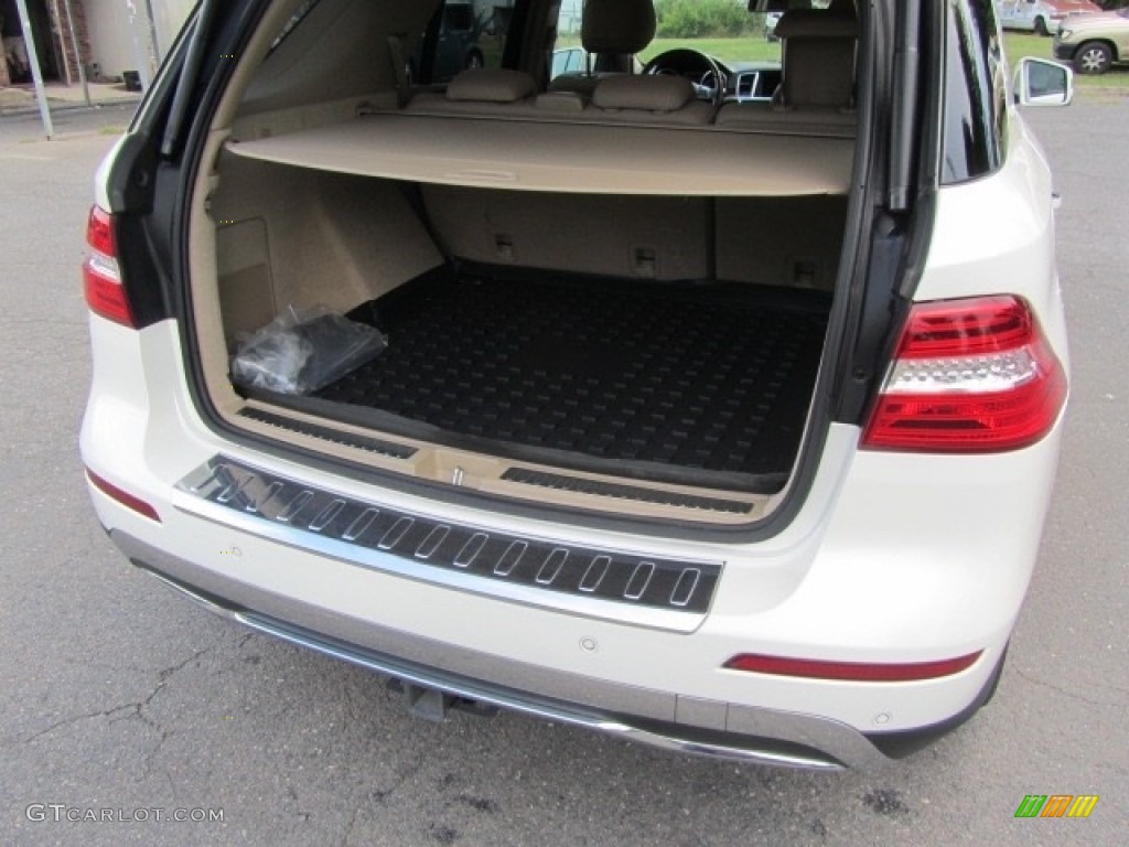 2014 ML 350 - Diamond White Metallic / Almond Beige photo #21