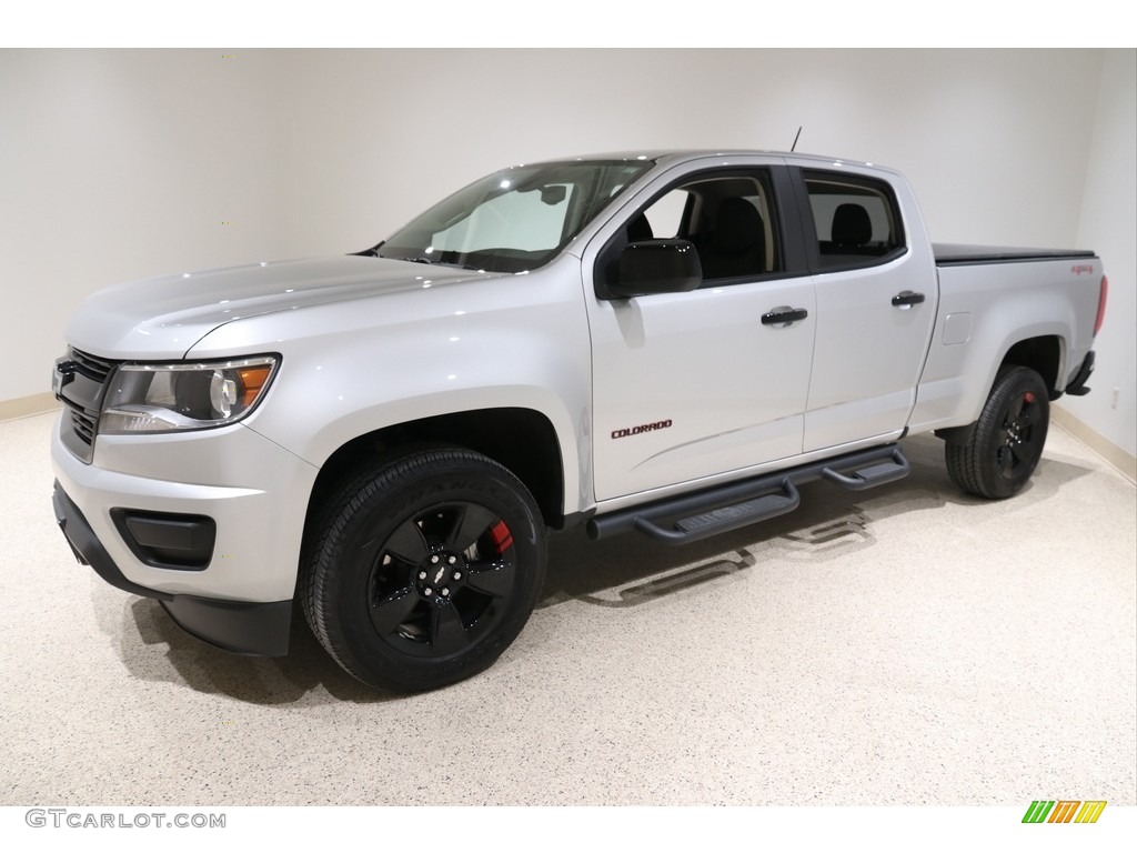 Silver Ice Metallic 2019 Chevrolet Colorado LT Crew Cab 4x4 Exterior Photo #138948088