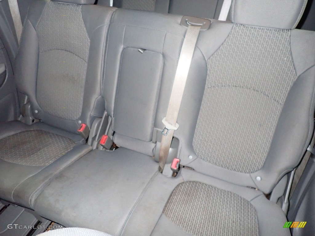 2011 Traverse LS AWD - Dark Blue Metallic / Dark Gray/Light Gray photo #20