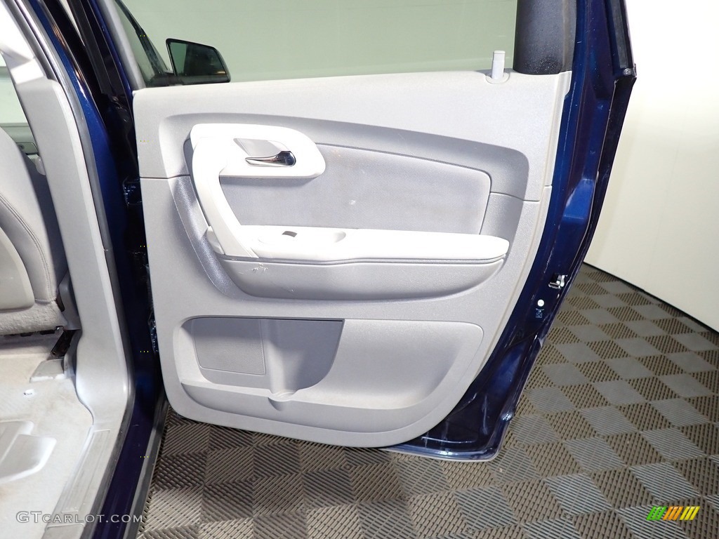 2011 Traverse LS AWD - Dark Blue Metallic / Dark Gray/Light Gray photo #23