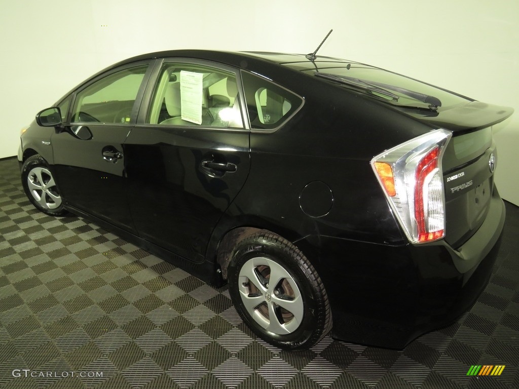 2015 Prius Two Hybrid - Black / Misty Gray photo #9