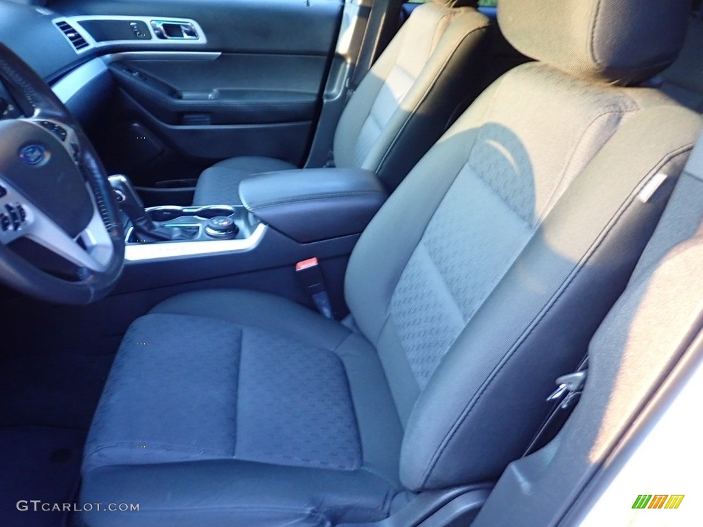 2015 Explorer XLT 4WD - White Platinum / Charcoal Black photo #17