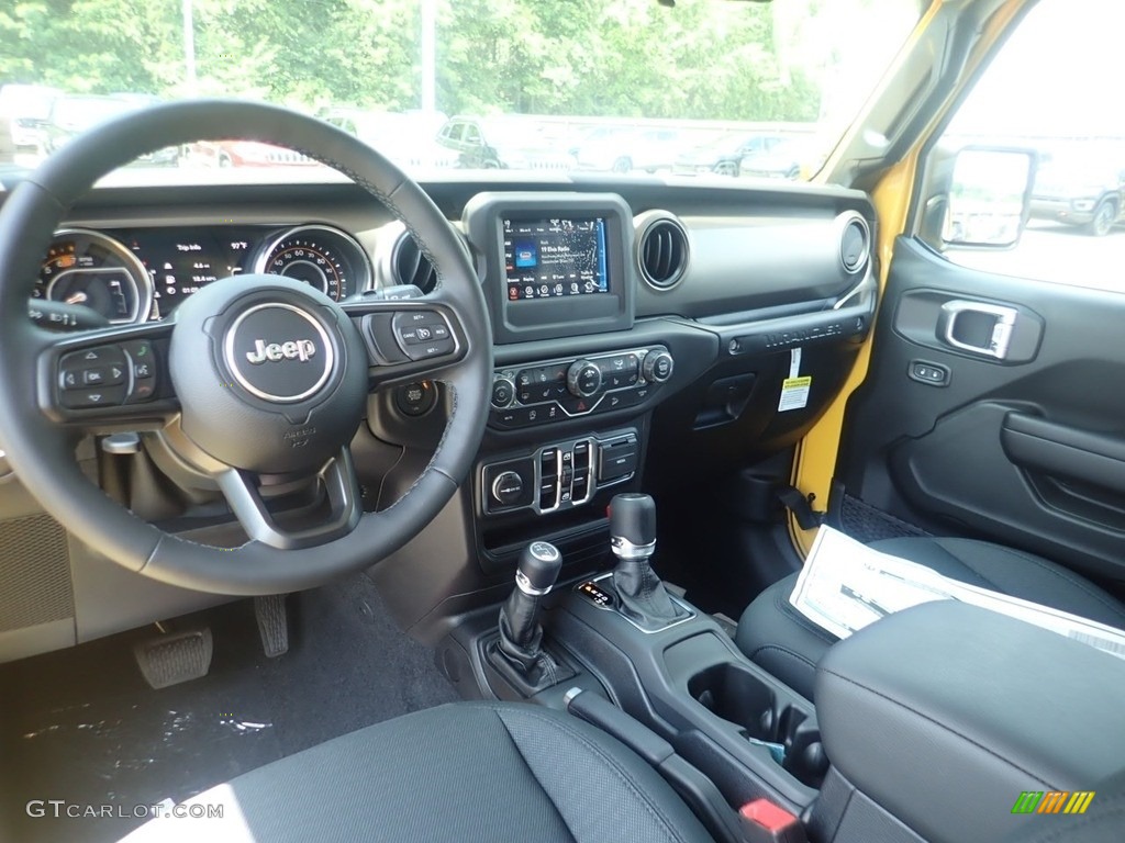 2020 Jeep Wrangler Unlimited Willys 4x4 Black Dashboard Photo #138954995