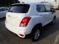 Summit White - Trax LS AWD Photo No. 4