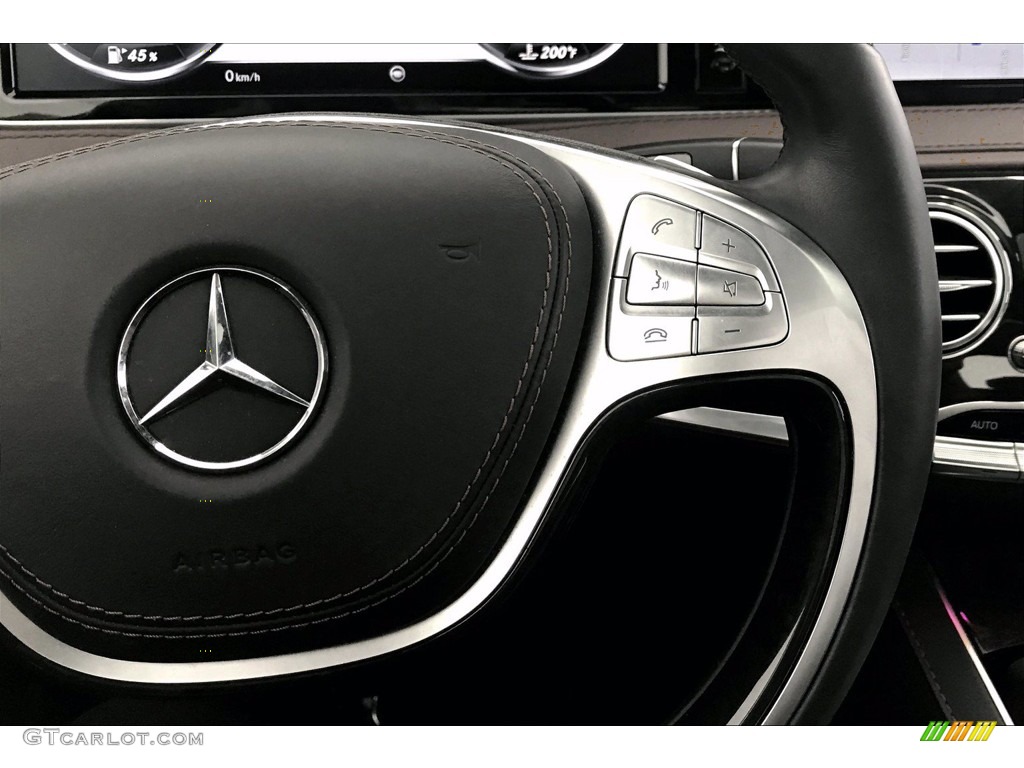2017 Mercedes-Benz S 550 Sedan Controls Photos