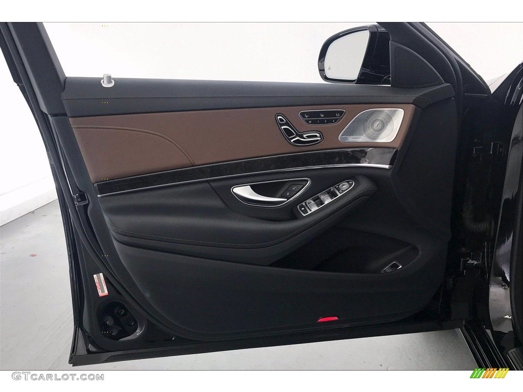 2017 Mercedes-Benz S 550 Sedan Nut Brown/Black Door Panel Photo #138959768