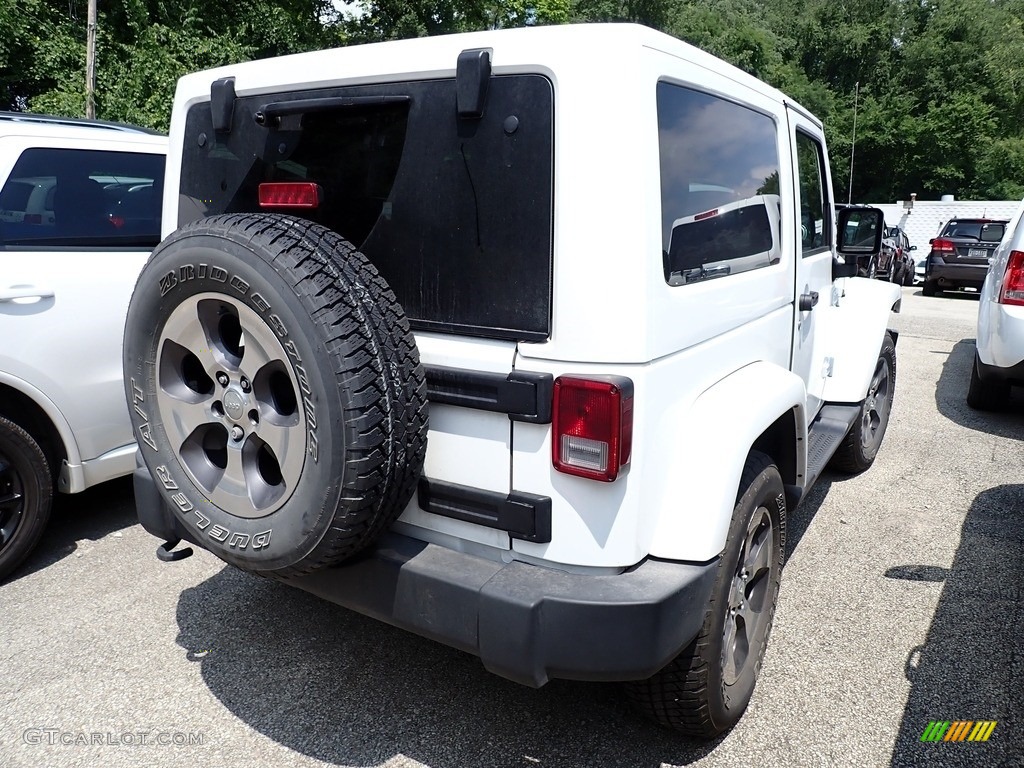 2017 Wrangler Sahara 4x4 - Bright White / Black/Dark Saddle photo #4