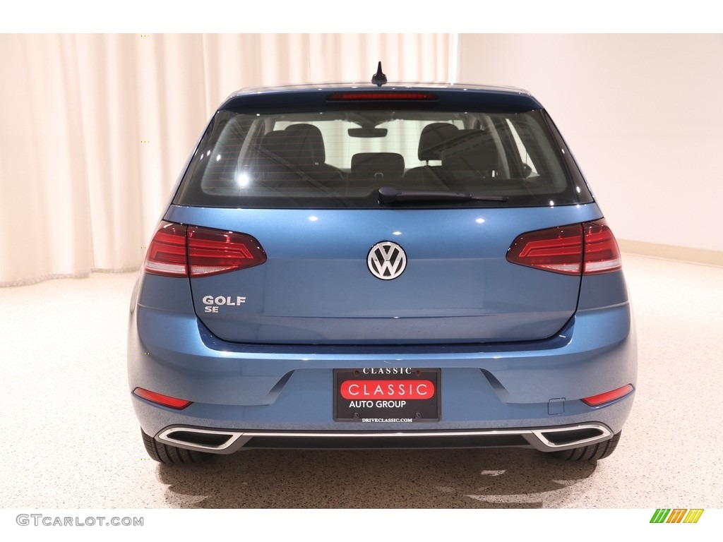 2019 Golf SE - Silk Blue Metallic / Titan Black photo #16