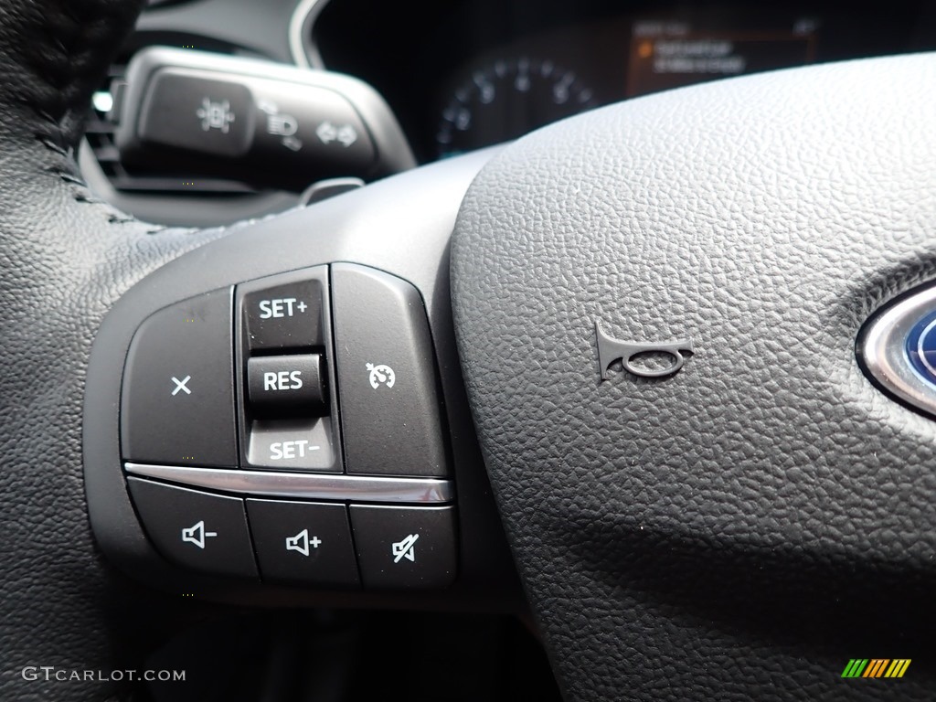 2020 Ford Escape SEL 4WD Steering Wheel Photos