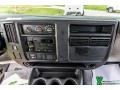 Summit White - Express 2500 Commercial Van Photo No. 33