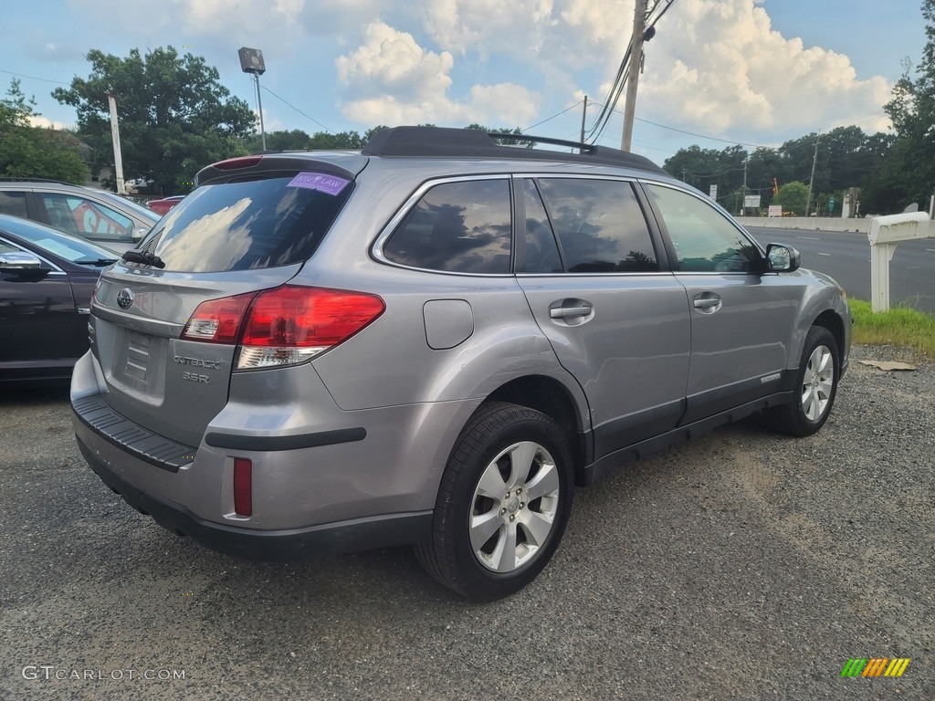 2010 Outback 3.6R Premium Wagon - Steel Silver Metallic / Off Black photo #3