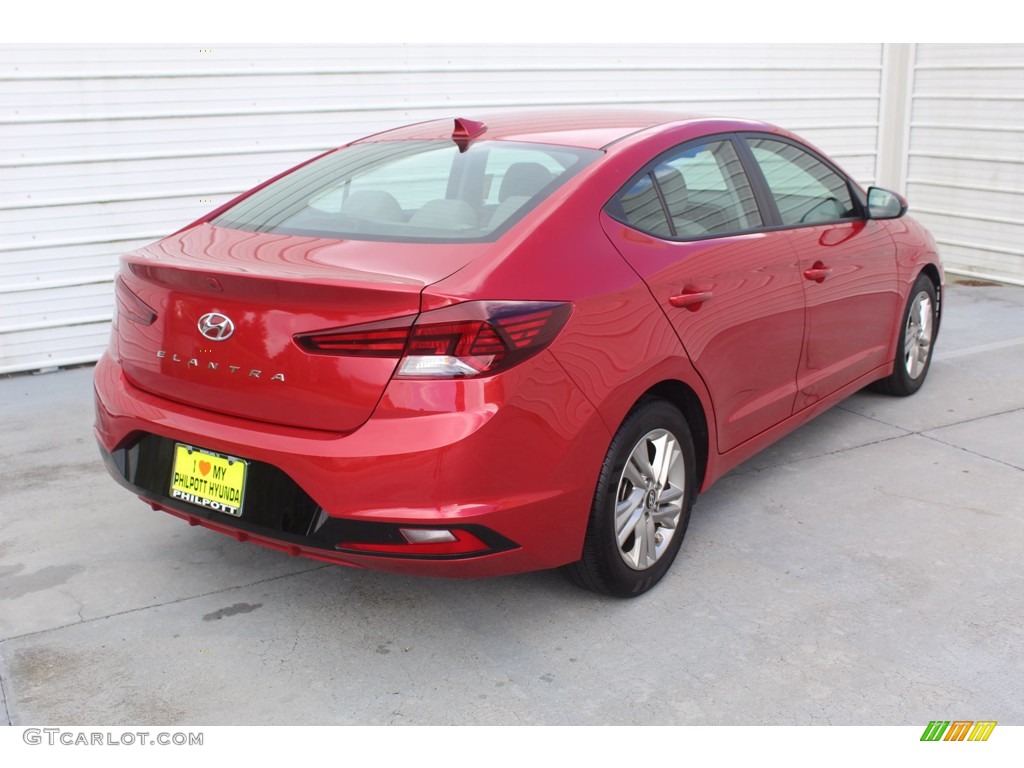 2019 Elantra SEL - Scarlet Red / Gray photo #10