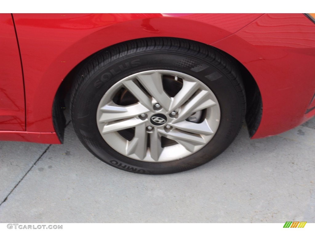 2019 Elantra SEL - Scarlet Red / Gray photo #12