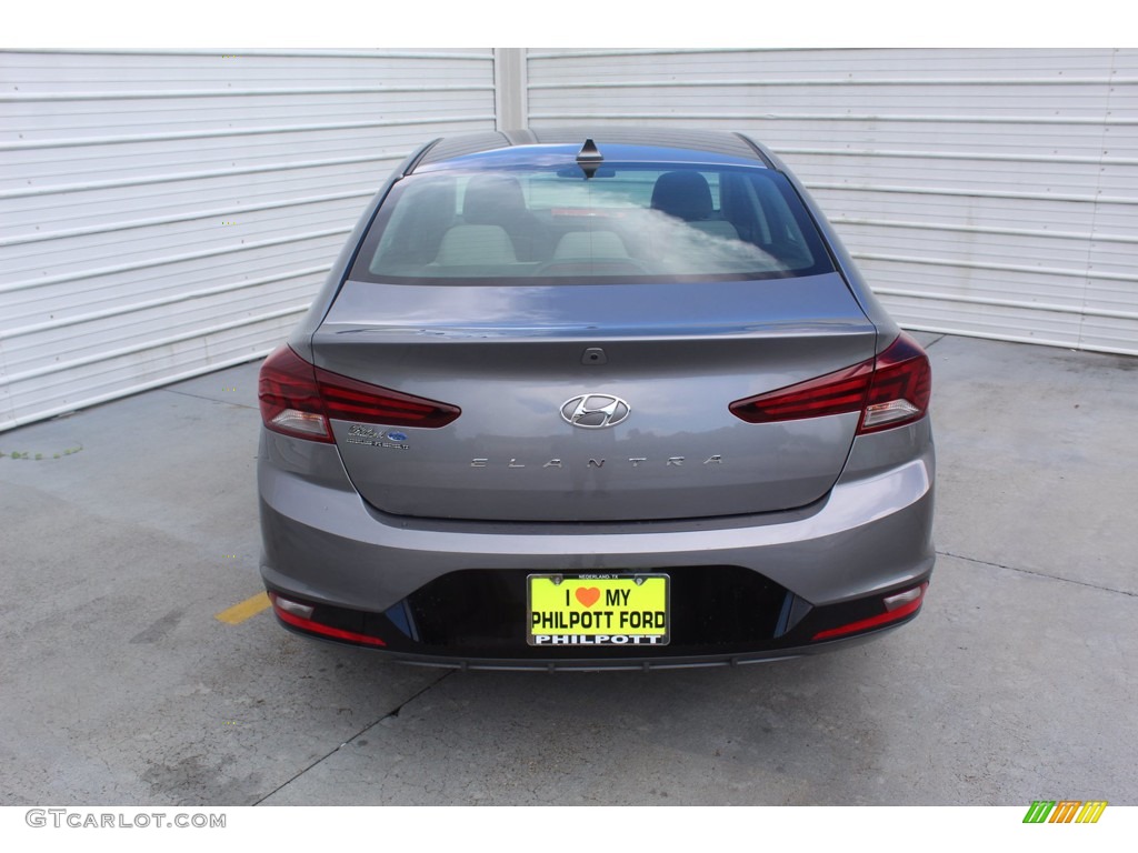 2019 Elantra SEL - Machine Gray / Gray photo #9