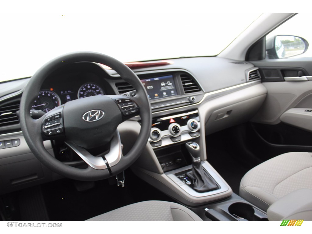 2019 Elantra SEL - Machine Gray / Gray photo #22