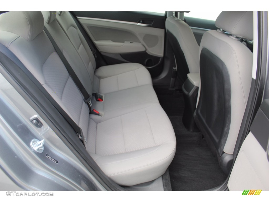 2019 Elantra SEL - Machine Gray / Gray photo #26