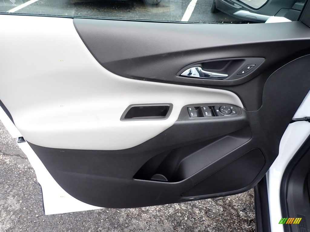 2020 Chevrolet Equinox LS AWD Ash Gray Door Panel Photo #138971310